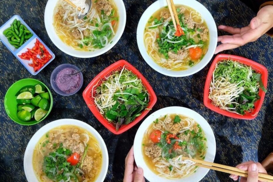 Top 10 Quán Bún Riêu Đà Lạt - Món Ăn Ngon Không Thể Bỏ Qua