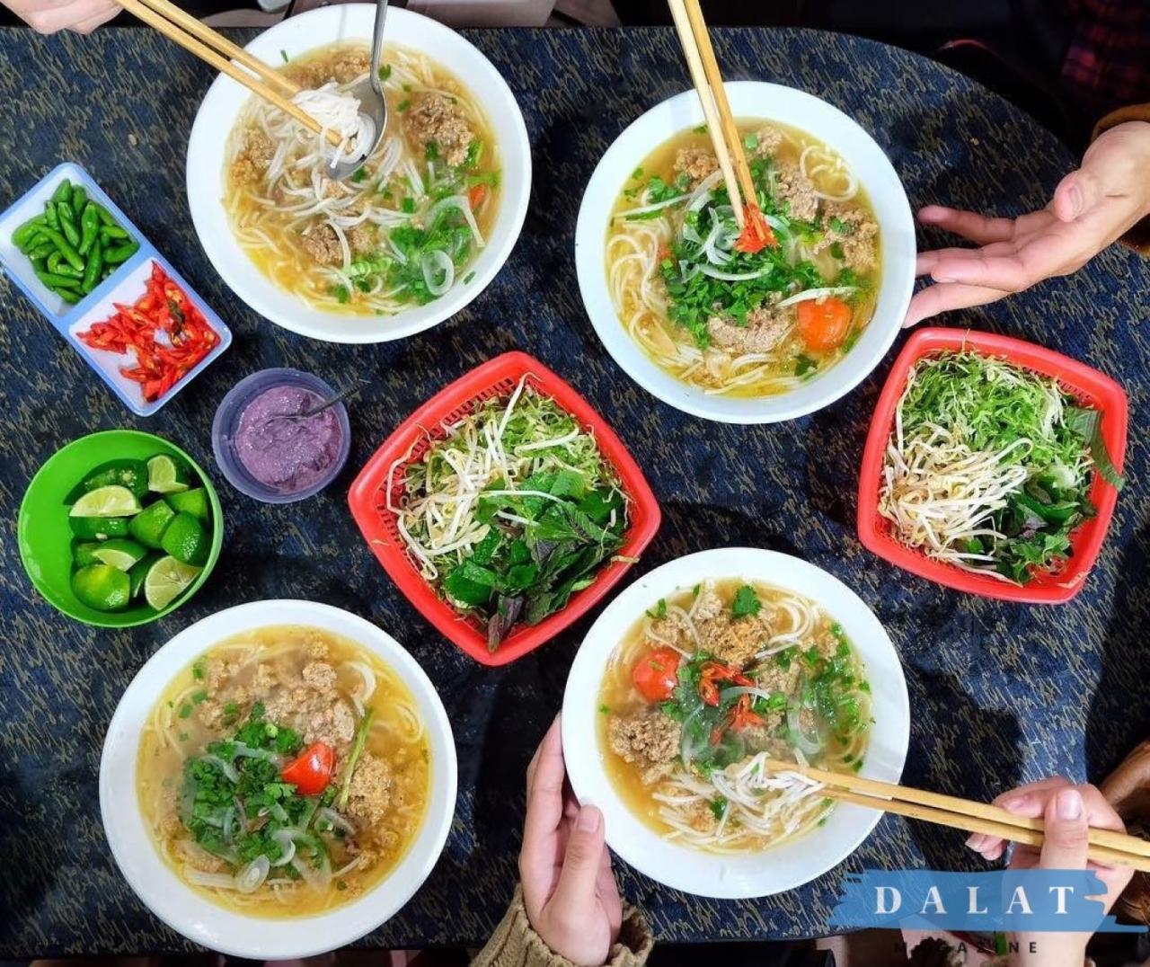 Top 10 Quán Bún Riêu Đà Lạt - Món Ăn Ngon Không Thể Bỏ Qua