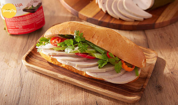 2 Cách Làm Bánh Mì Chả Lụa Và Chả Cá Cực Nhanh - Yummyday