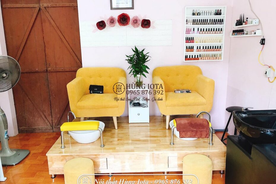 Ghế Làm Nail Màu Vàng Thiết Kế Đơn Giản, Nhỏ Gọn, Giá Tốt Gnn04