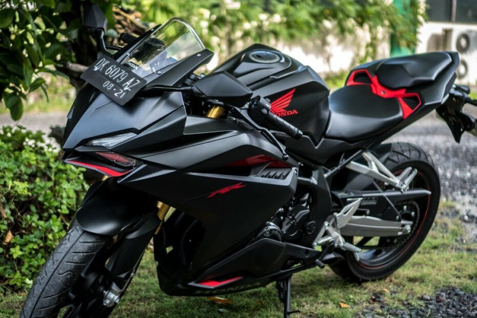 Giới Trẻ Việt 'Sốt Xình Xịch' Trước Mẫu Xe Honda Cbr 250Rr 2017