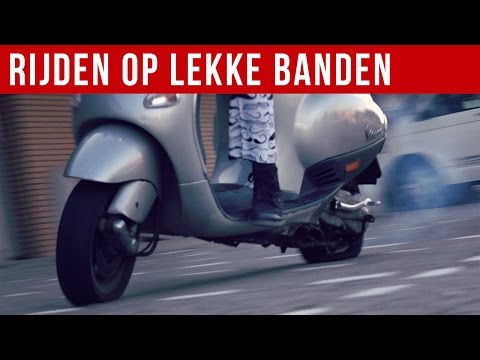 SCOOTER RIJDEN MET LEKKE BANDEN | VOL GAS MET JOEY