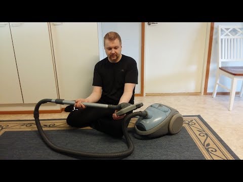 Philips Universe Vacuum Cleaner Review/Demonstration/Mess Test