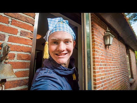 WELKE LUXE HUISJES ZIJN ER TE VINDEN IN EFTELING BOSRIJK?! 🗝🏡 |  | Bart Baan