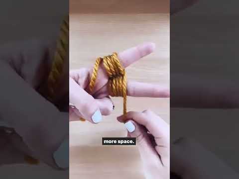 How to wind a CENTER PULL ball of yarn with your hands